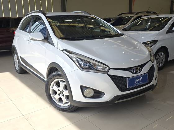 HYUNDAI HB20X 1.6 16V STYLE FLEX 4P MANUAL HYUNDAI HB20X 1.6 16V STYLE FLEX 4P MANUAL